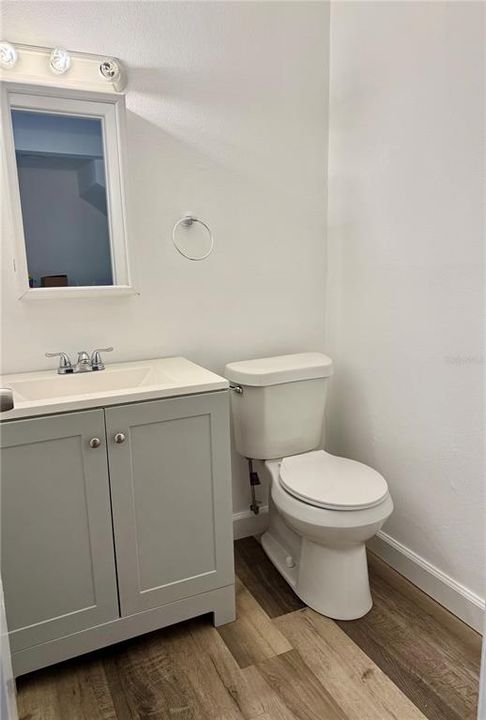 For Sale: $250,000 (3 beds, 2 baths, 1218 Square Feet)