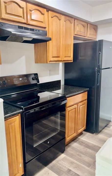 For Sale: $250,000 (3 beds, 2 baths, 1218 Square Feet)