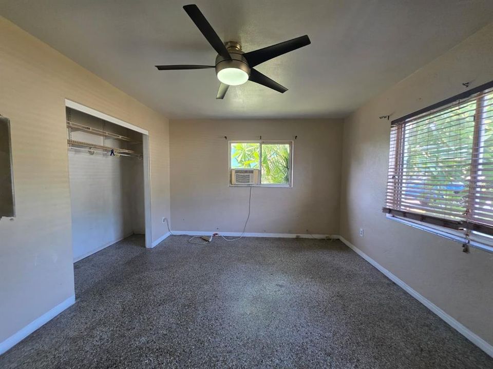 En Venta: $299,900 (2 camas, 1 baños, 1114 Pies cuadrados)