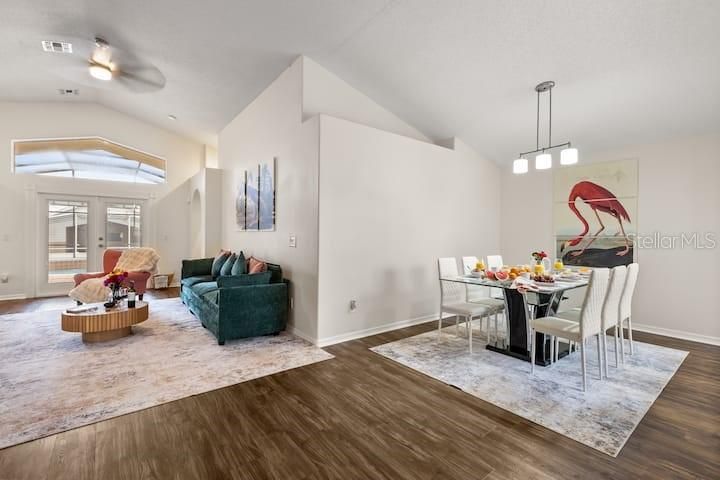 En Venta: $479,990 (4 camas, 3 baños, 1791 Pies cuadrados)