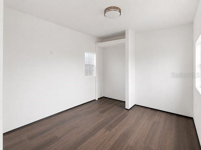 На продажу: $397,500 (4 спален, 2 ванн, 1458 Квадратных фут)