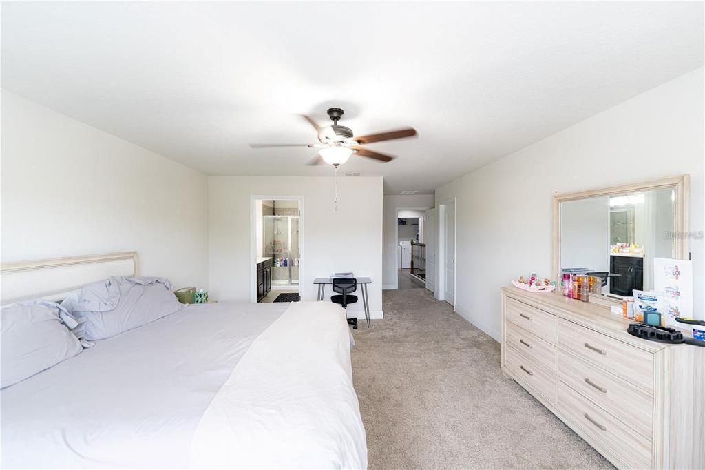 For Rent: $2,250 (3 beds, 2 baths, 1747 Square Feet)
