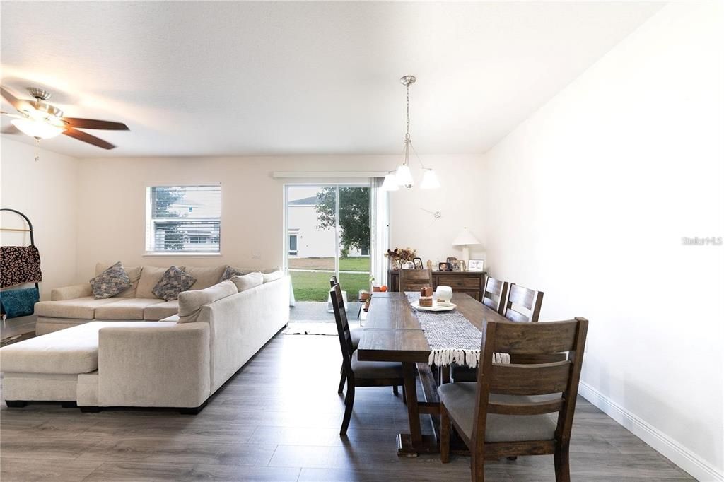 For Rent: $2,250 (3 beds, 2 baths, 1747 Square Feet)