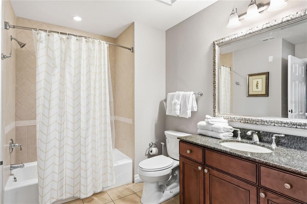 For Rent: $3,000 (3 beds, 3 baths, 1755 Square Feet)