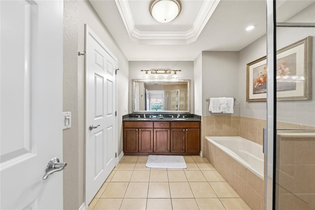 For Rent: $3,000 (3 beds, 3 baths, 1755 Square Feet)