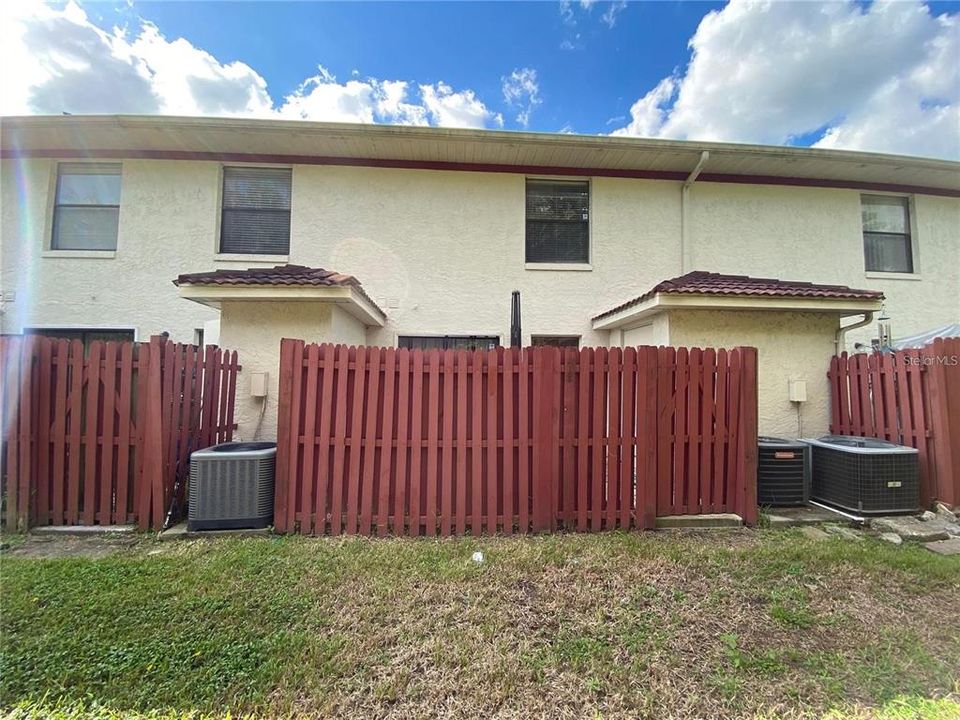For Rent: $1,695 (2 beds, 2 baths, 1104 Square Feet)