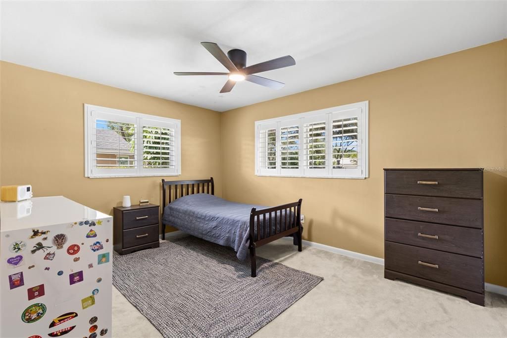 Active With Contract: $675,000 (3 beds, 3 baths, 2042 Square Feet)