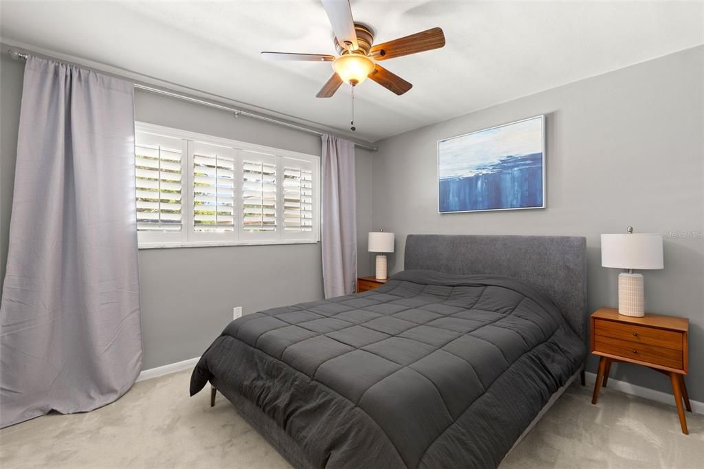 Active With Contract: $675,000 (3 beds, 3 baths, 2042 Square Feet)