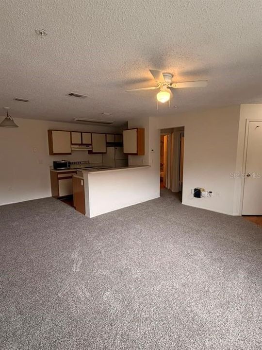 For Rent: $1,200 (1 beds, 1 baths, 771 Square Feet)