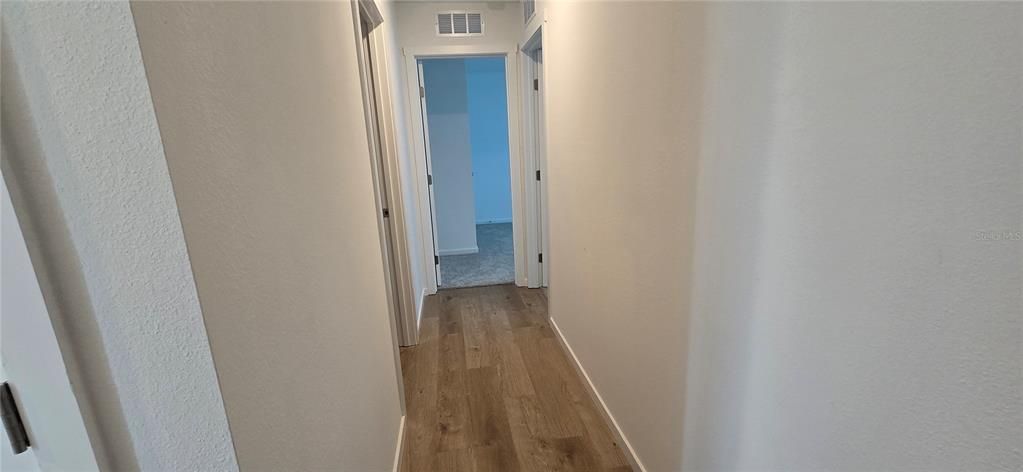 В аренду: $2,300 (3 спален, 2 ванн, 1424 Квадратных фут)