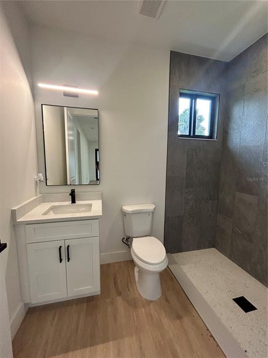 En Renta: $1,995 (4 camas, 3 baños, 1648 Pies cuadrados)