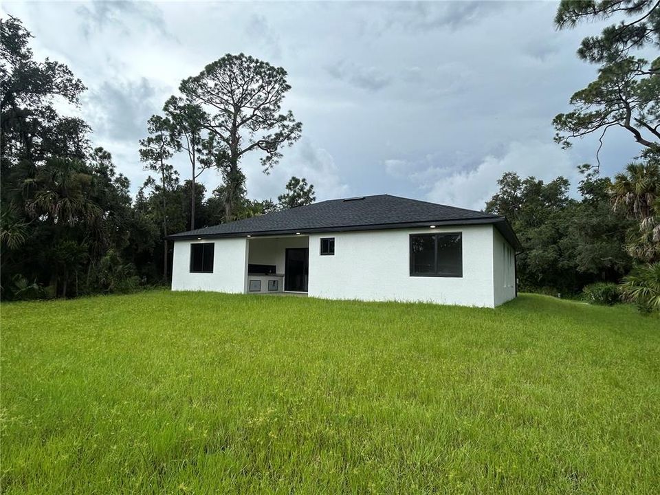 En Renta: $1,995 (4 camas, 3 baños, 1648 Pies cuadrados)