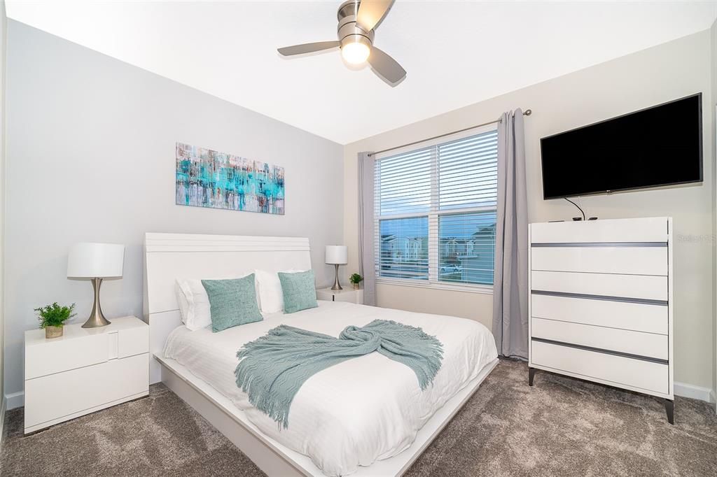 En Venta: $588,900 (5 camas, 5 baños, 2996 Pies cuadrados)