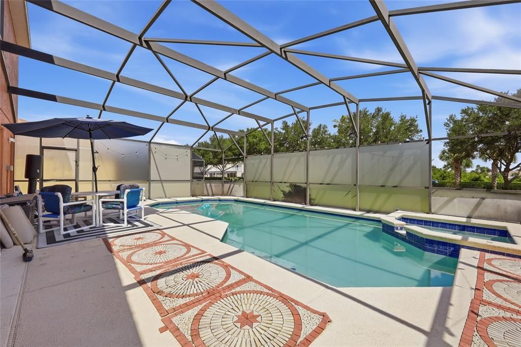 For Sale: $400,000 (5 beds, 4 baths, 2314 Square Feet)