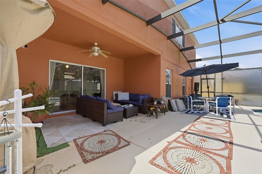 For Sale: $400,000 (5 beds, 4 baths, 2314 Square Feet)