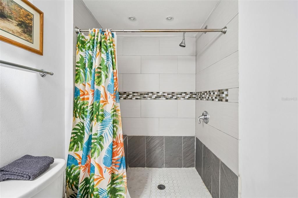 En Venta: $680,000 (6 camas, 5 baños, 3426 Pies cuadrados)