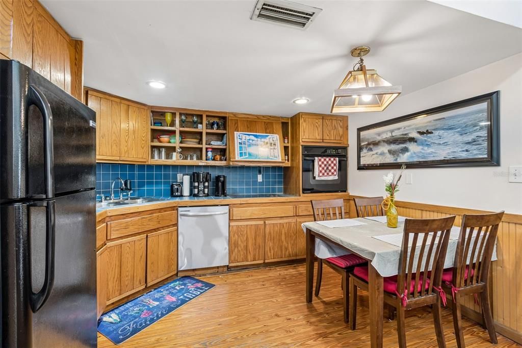 En Venta: $680,000 (6 camas, 5 baños, 3426 Pies cuadrados)