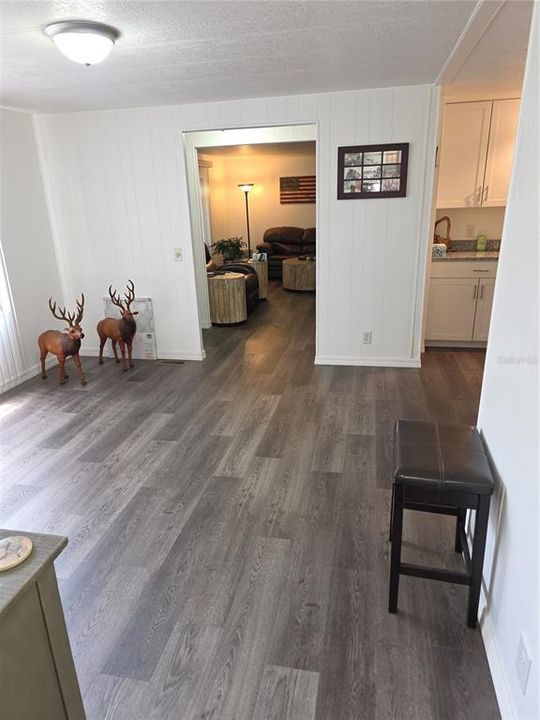 For Sale: $215,000 (3 beds, 2 baths, 1440 Square Feet)