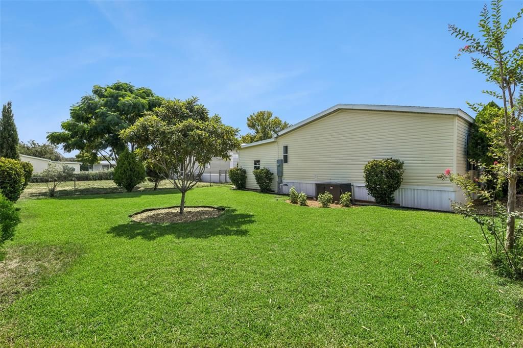 For Sale: $230,000 (3 beds, 2 baths, 1512 Square Feet)