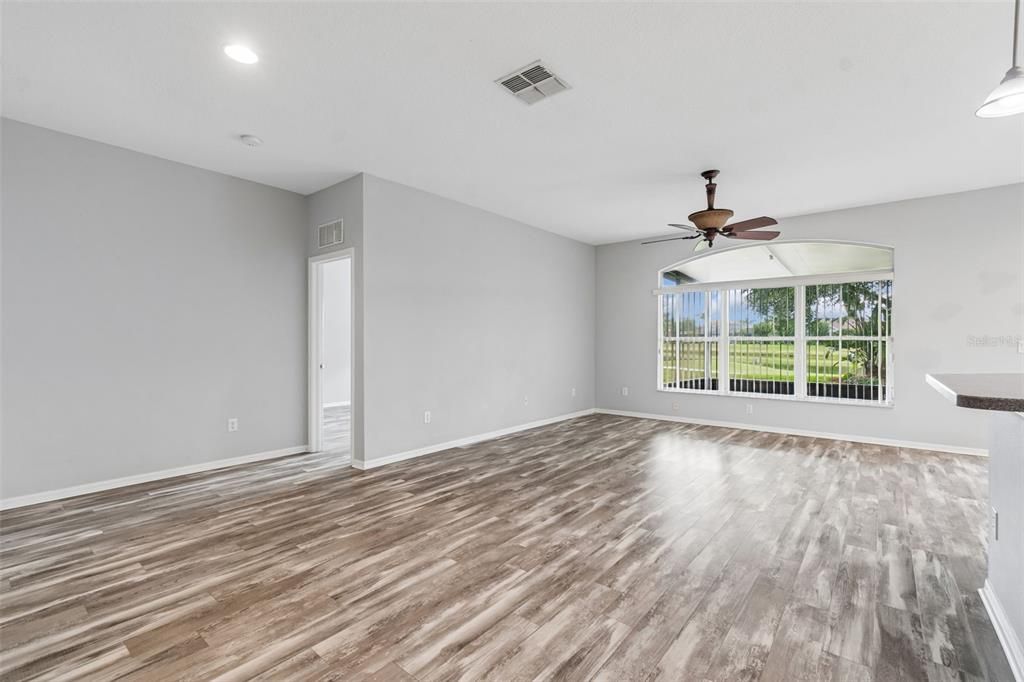 For Rent: $2,600 (3 beds, 2 baths, 1530 Square Feet)