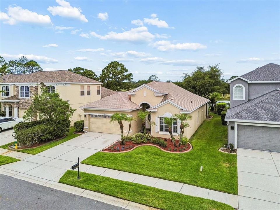 For Rent: $2,600 (3 beds, 2 baths, 1530 Square Feet)