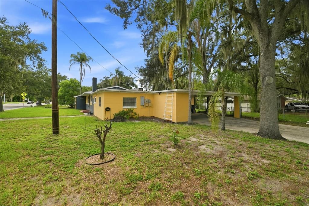 En Venta: $324,900 (4 camas, 2 baños, 1835 Pies cuadrados)