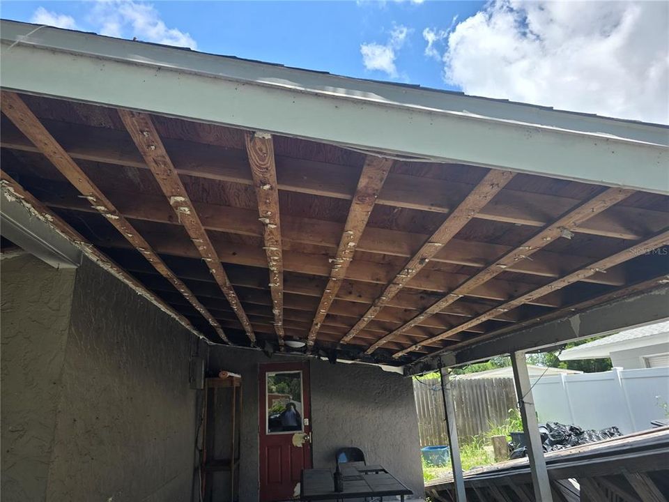 For Sale: $199,900 (3 beds, 2 baths, 1412 Square Feet)