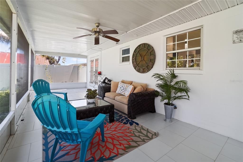 For Sale: $349,000 (3 beds, 2 baths, 1350 Square Feet)