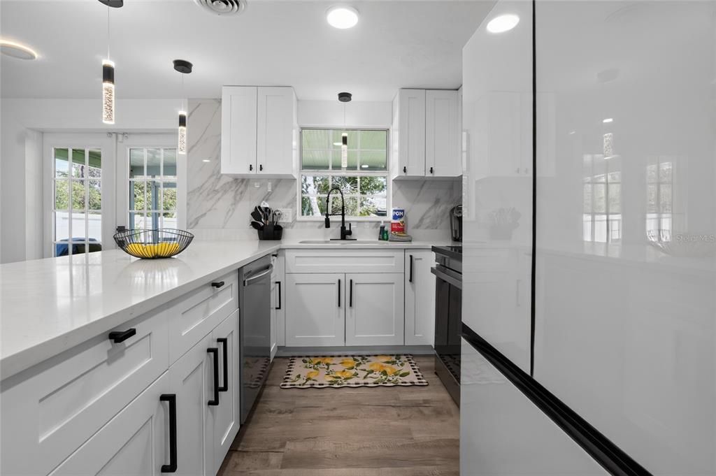 For Sale: $349,000 (3 beds, 2 baths, 1350 Square Feet)