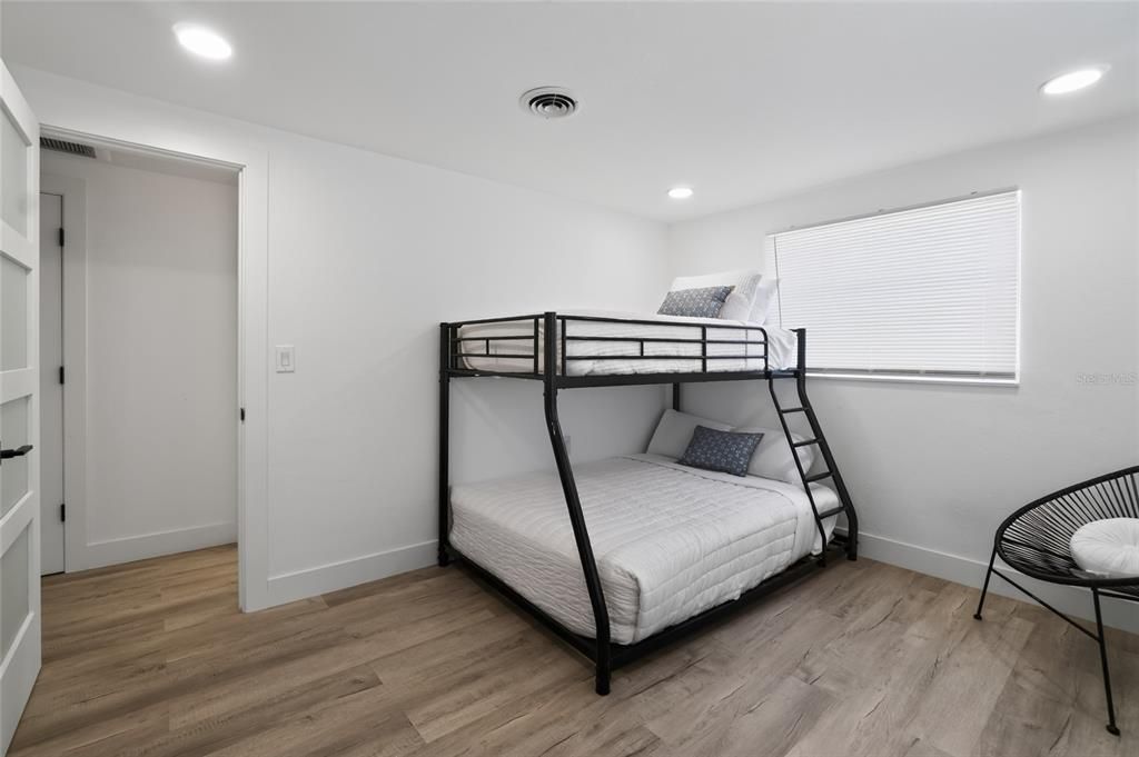 For Sale: $349,000 (3 beds, 2 baths, 1350 Square Feet)