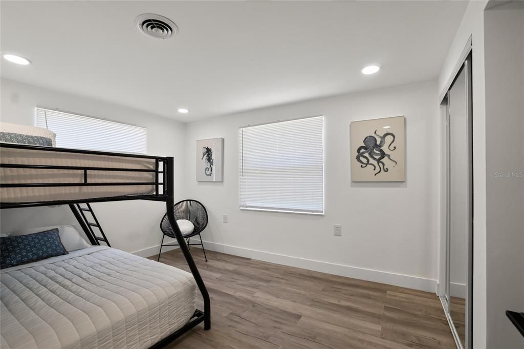 For Sale: $349,000 (3 beds, 2 baths, 1350 Square Feet)