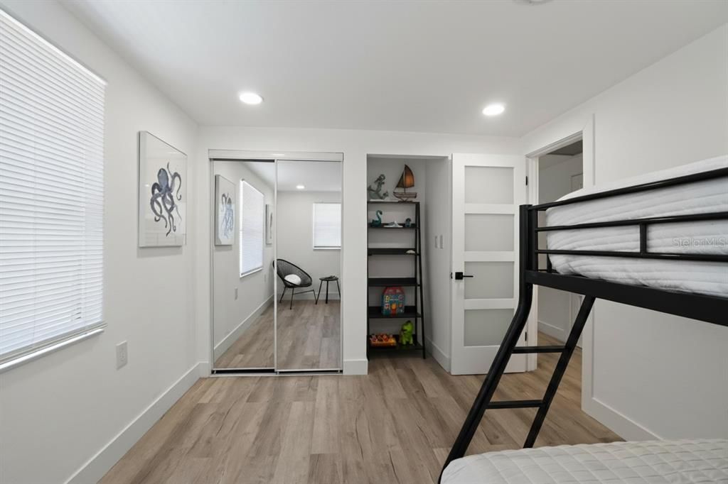 For Sale: $349,000 (3 beds, 2 baths, 1350 Square Feet)