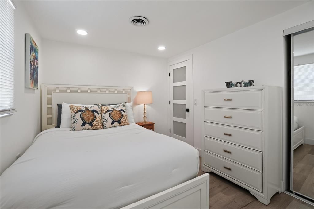 For Sale: $349,000 (3 beds, 2 baths, 1350 Square Feet)