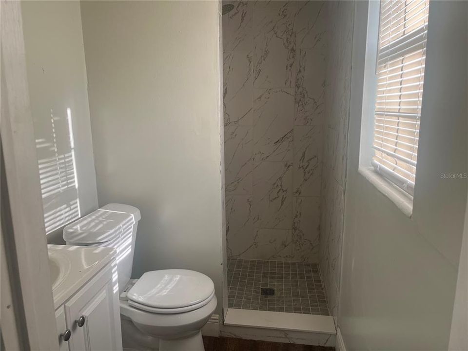 For Rent: $2,350 (3 beds, 2 baths, 1443 Square Feet)