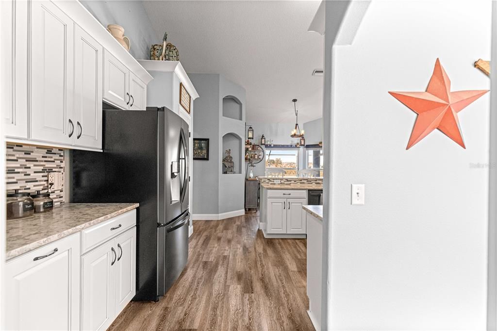 For Sale: $555,000 (4 beds, 2 baths, 2076 Square Feet)