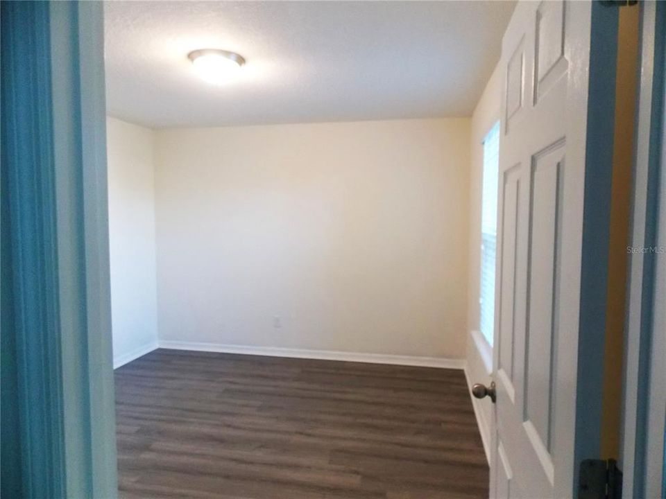 En Venta: $560,000 (4 camas, 2 baños, 2596 Pies cuadrados)
