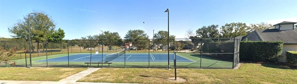 For Sale: $319,000 (3 beds, 2 baths, 1221 Square Feet)