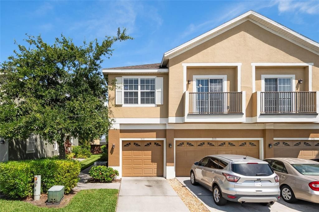 For Sale: $205,000 (2 beds, 2 baths, 1259 Square Feet)