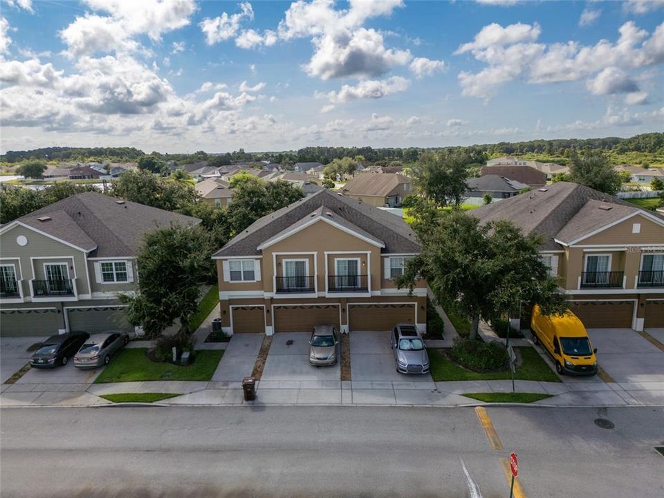 For Sale: $205,000 (2 beds, 2 baths, 1259 Square Feet)