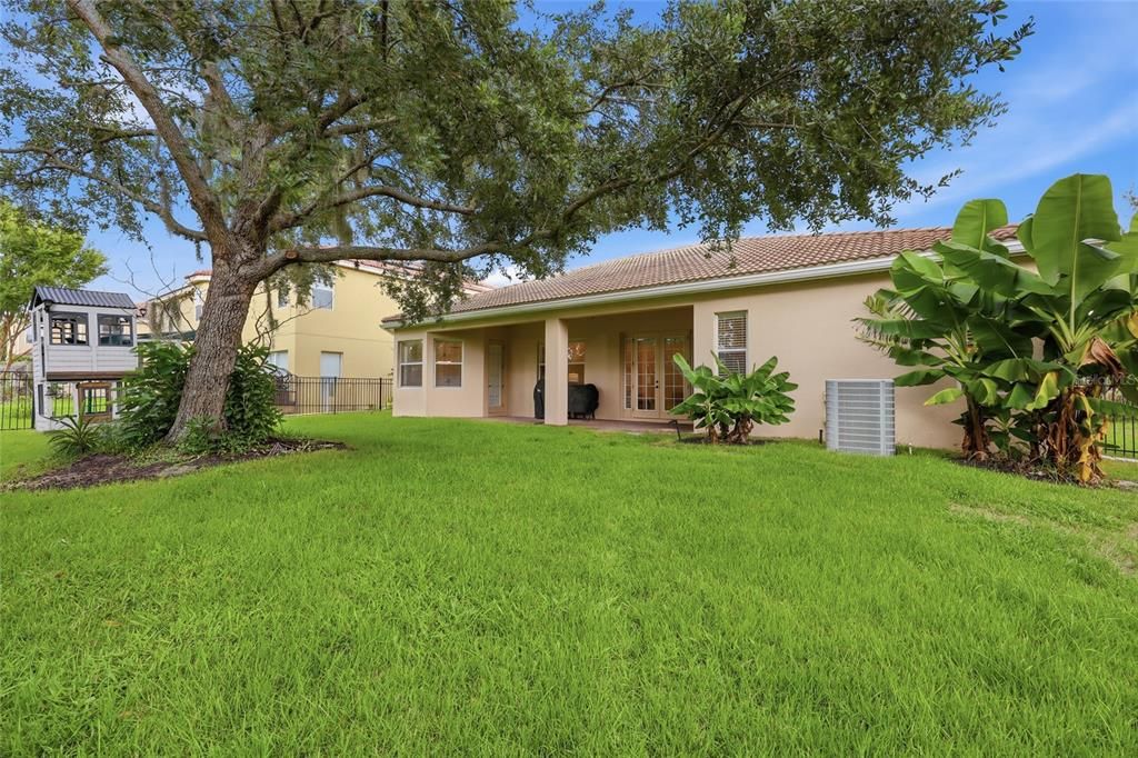 For Sale: $419,950 (3 beds, 2 baths, 2024 Square Feet)