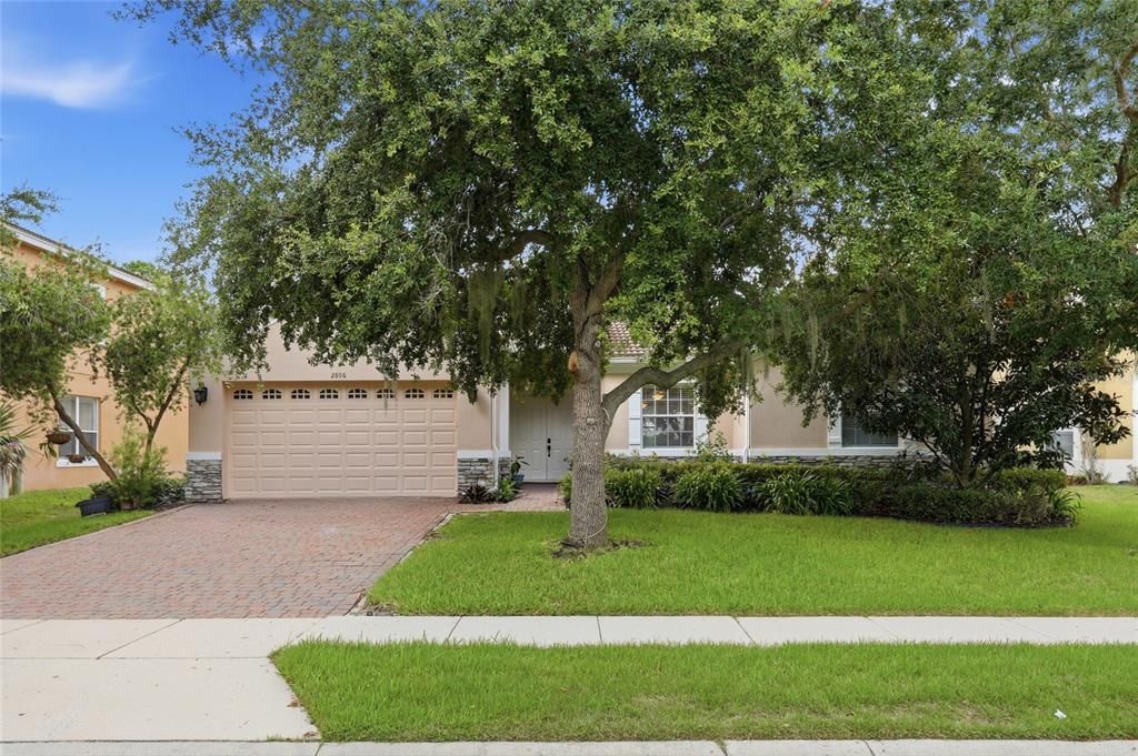 For Sale: $419,950 (3 beds, 2 baths, 2024 Square Feet)