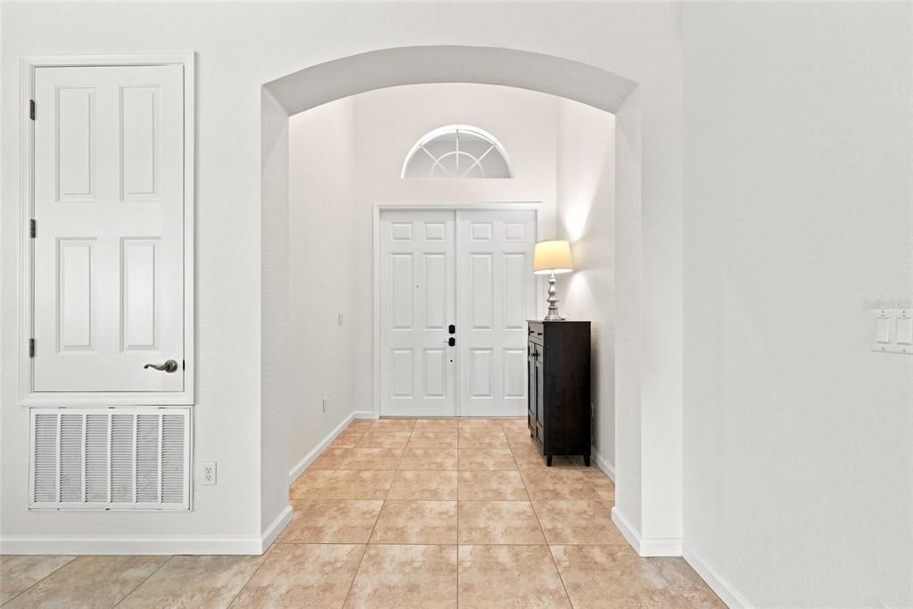 For Sale: $419,950 (3 beds, 2 baths, 2024 Square Feet)
