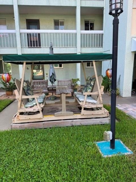 En Venta: $144,900 (2 camas, 2 baños, 800 Pies cuadrados)