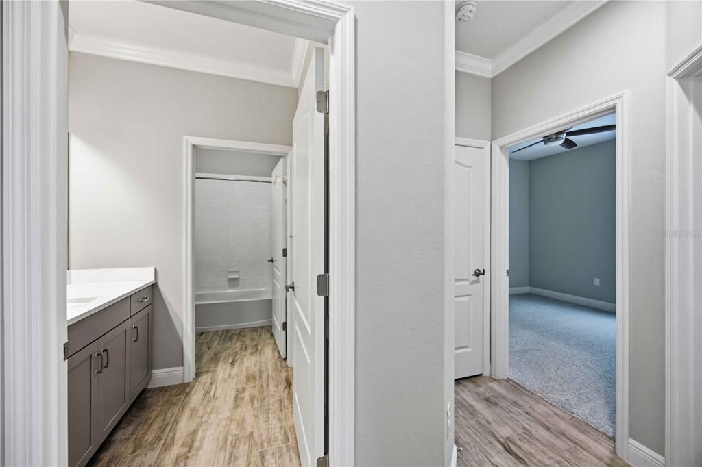 For Sale: $450,000 (3 beds, 2 baths, 1812 Square Feet)