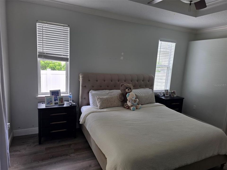 For Sale: $499,900 (3 beds, 2 baths, 1734 Square Feet)