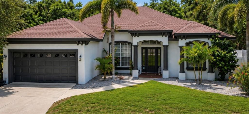 For Sale: $499,900 (3 beds, 2 baths, 1734 Square Feet)