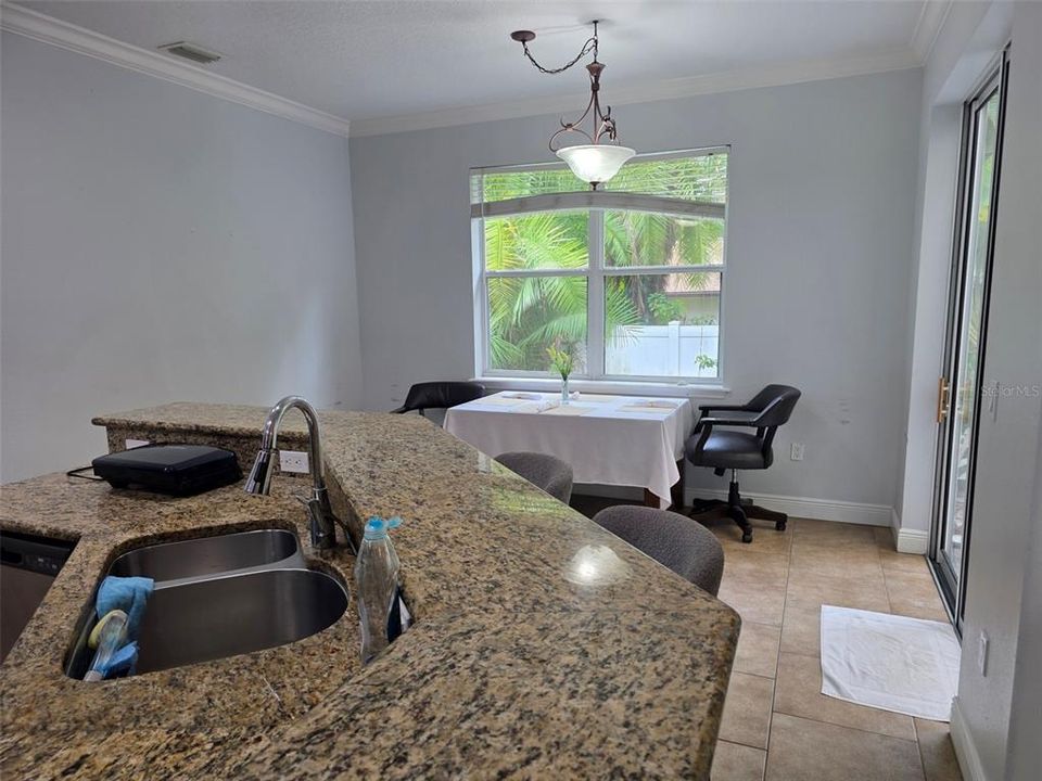 For Sale: $499,900 (3 beds, 2 baths, 1734 Square Feet)
