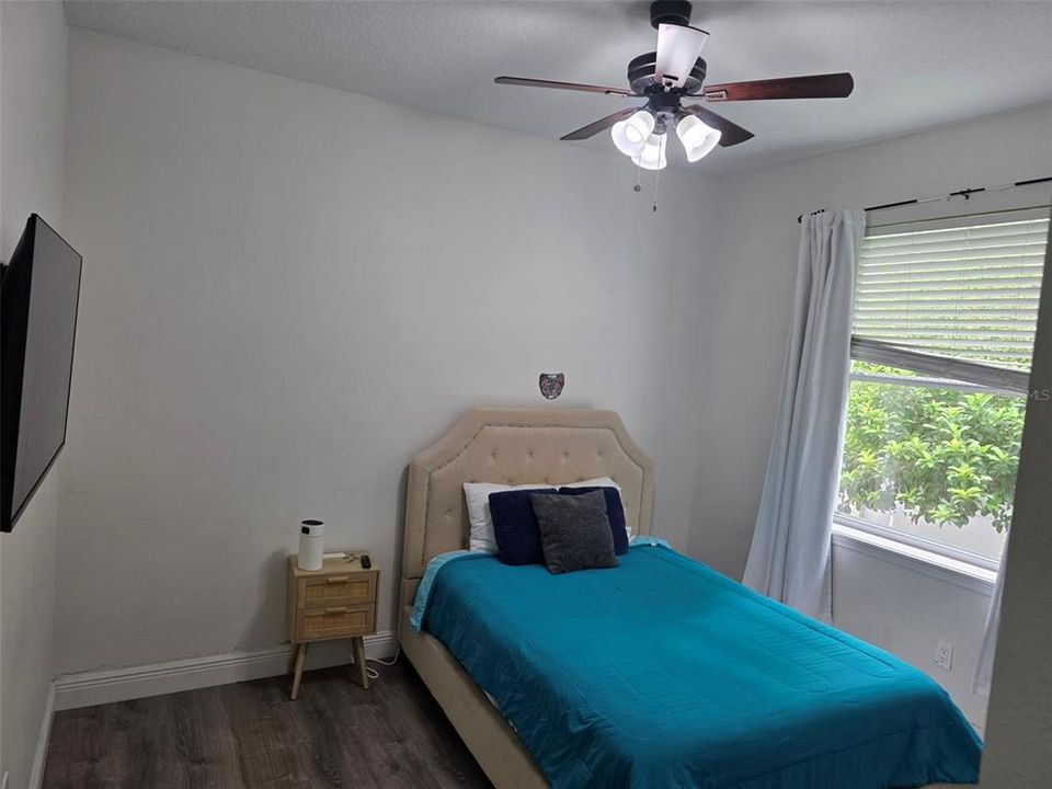 For Sale: $499,900 (3 beds, 2 baths, 1734 Square Feet)