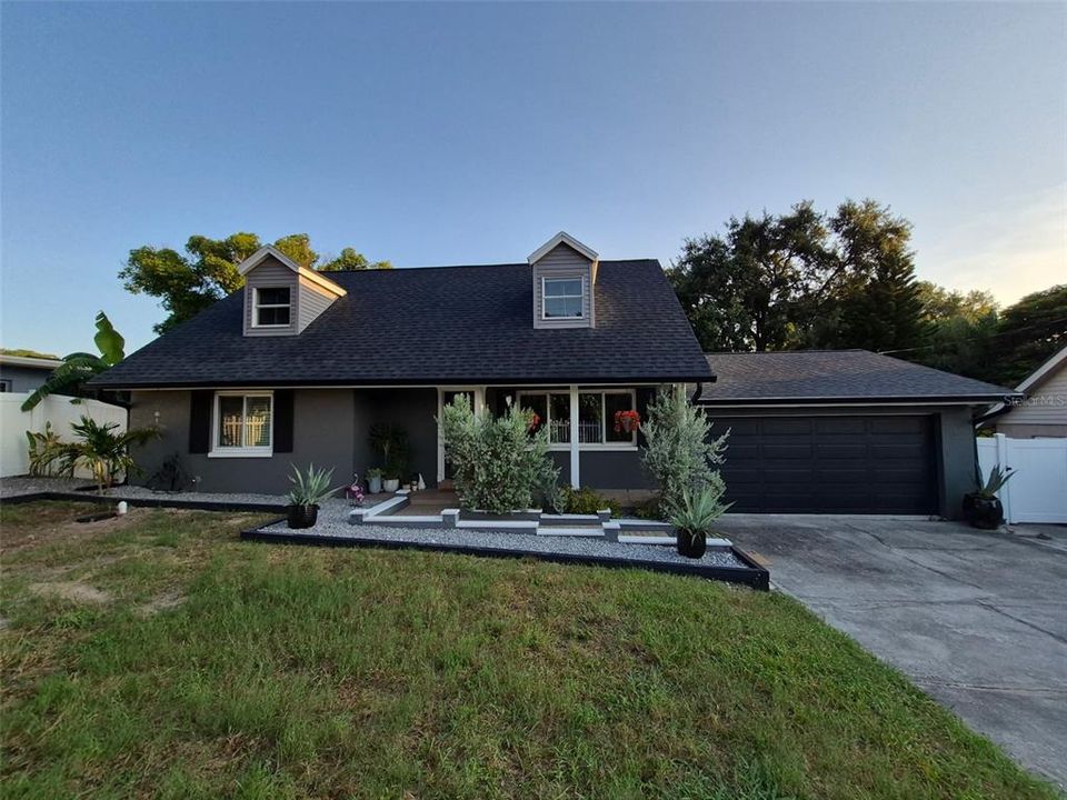 For Sale: $470,000 (3 beds, 2 baths, 1768 Square Feet)