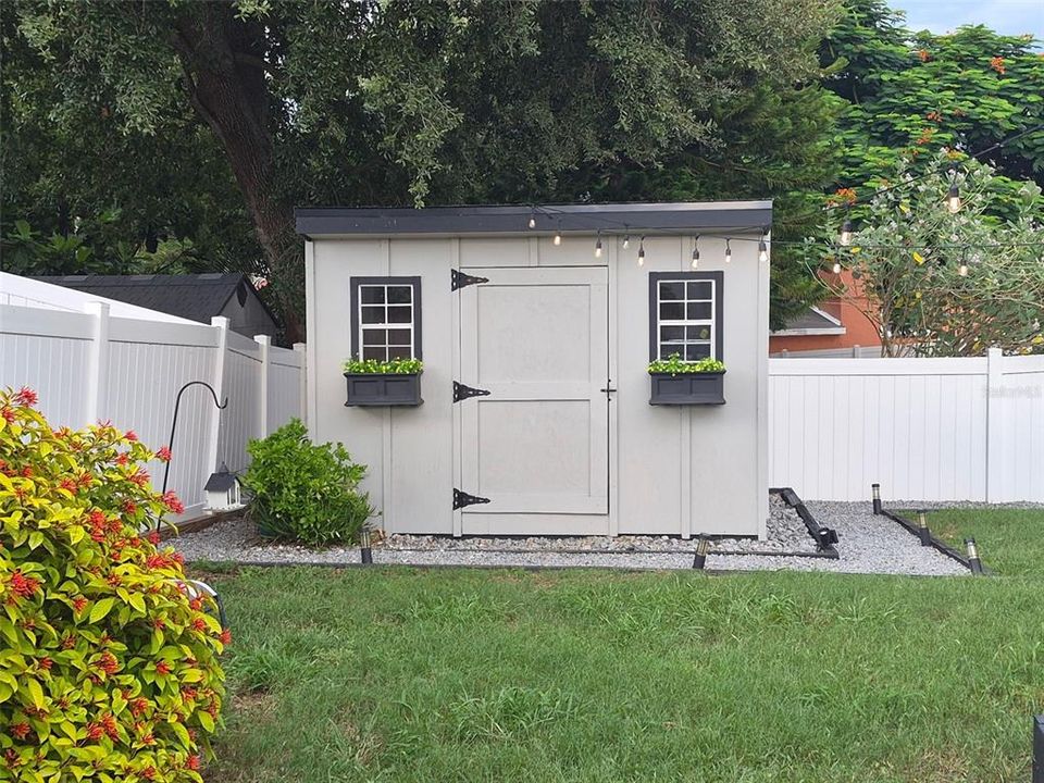 For Sale: $470,000 (3 beds, 2 baths, 1768 Square Feet)